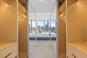 Brisbane One Apartments by CLLIX