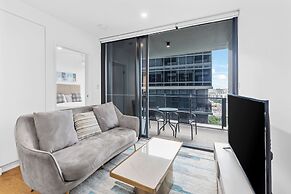 Brisbane One Apartments by CLLIX
