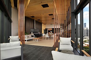 Brisbane One Apartments by CLLIX