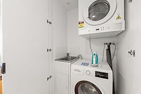 Brisbane One Apartments by CLLIX