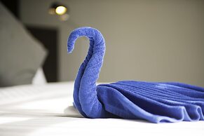 Comfortable 2br Pool Villa NaiHarn