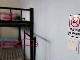 Loving Chengdu Youth Hostel