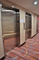 Lic Plaza Hotel