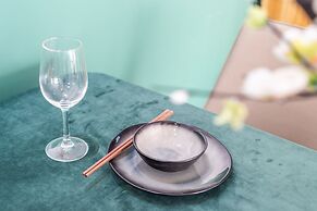 Locals Boutique Apartment Qianshan No.1