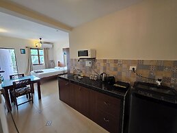Coastal Suites Apart-Hotel