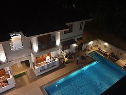 Coastal Suites Apart-Hotel