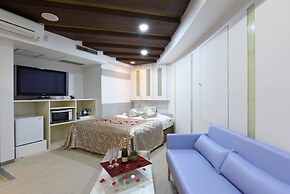 Hotel Frontier - Adults Only