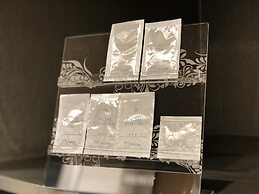 Hotel Frontier - Adults Only