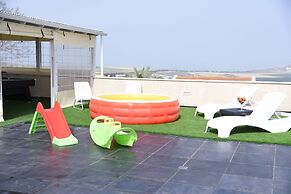 Villa On The Hill