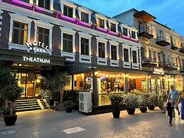 Theatrum Hotel Baku