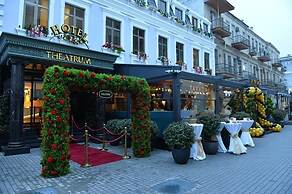 Theatrum Hotel Baku