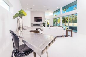 Polo Villas Luxury Home