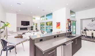 Polo Villas Luxury Home