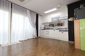 Gangneung Ocean Marina Pension - Hostel