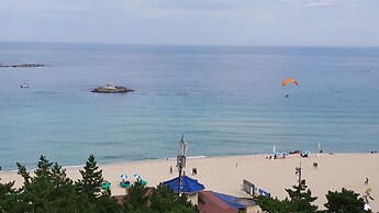 Gangneung Ocean Marina Pension - Hostel