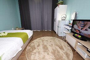 Gangneung Ocean Marina Pension - Hostel