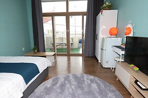 Gangneung Ocean Marina Pension - Hostel