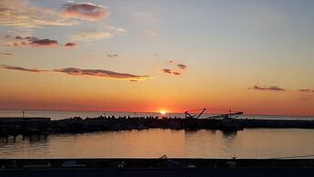 Gangneung Ocean Marina Pension - Hostel