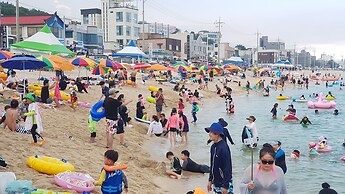 Gangneung Ocean Marina Pension - Hostel