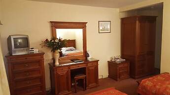 Courtmacsherry hotel