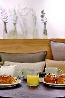 Tinah Paris - Reaumur Montorgueil