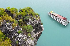 La Regina Royal Cruise