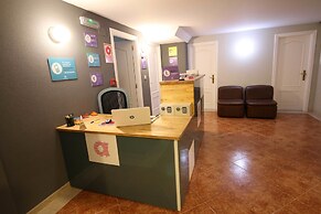 Hostal Alda Puerta Coruña