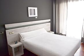 Hostal Alda Puerta Coruña