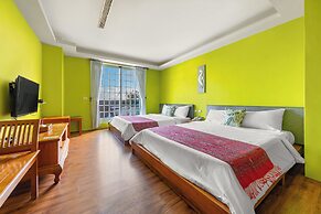 Golden Ocean Azure Hotel