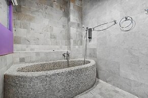 Golden Ocean Azure Hotel