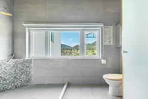 Golden Ocean Azure Hotel