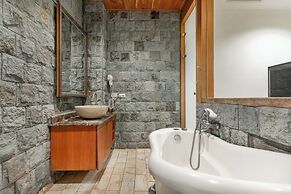 Golden Ocean Azure Hotel