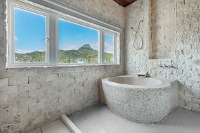 Golden Ocean Azure Hotel