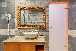 Golden Ocean Azure Hotel