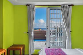 Golden Ocean Azure Hotel