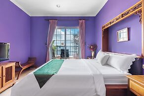 Golden Ocean Azure Hotel