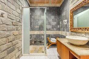 Golden Ocean Azure Hotel