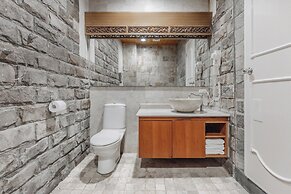 Golden Ocean Azure Hotel