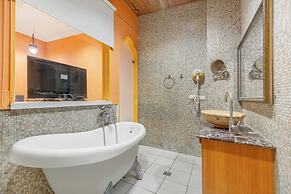 Golden Ocean Azure Hotel