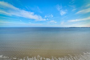 Meridian Quay Apartments