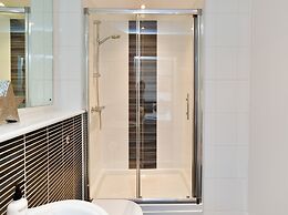 Meridian Quay Apartments