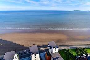 Meridian Quay Apartments