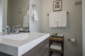 Abode Nashville - Marathon Village Near Downtown