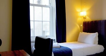 The Pier Hotel