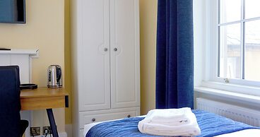 The Pier Hotel