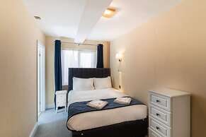 The Pier Hotel