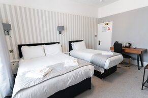 The Pier Hotel