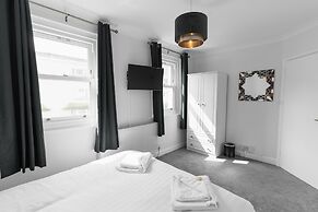 The Pier Hotel