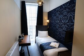 The Pier Hotel