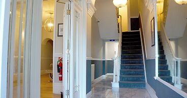 The Pier Hotel